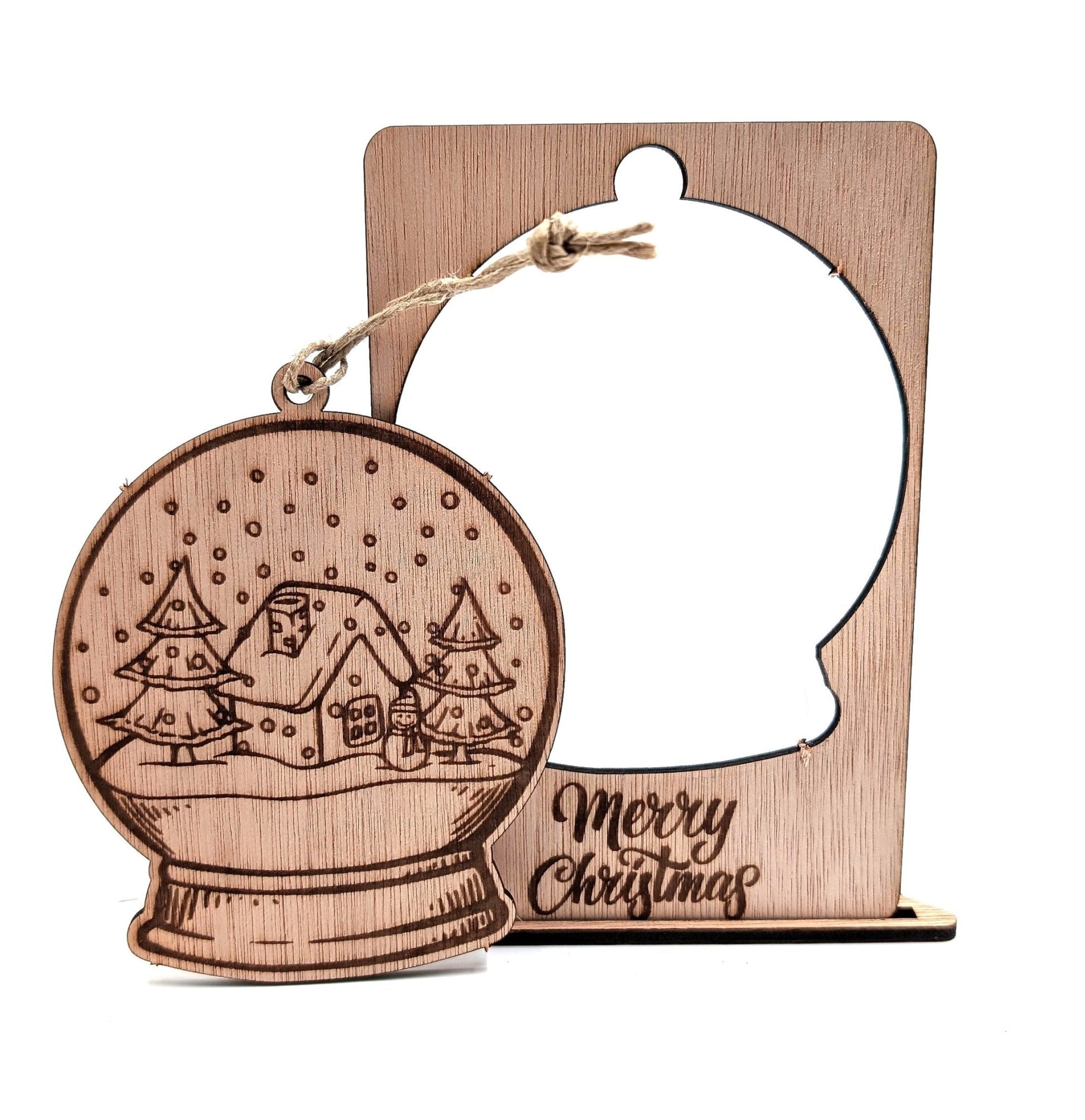 Houten Kerstkaart - Sneeuwbol (uitdrukbaar) - Vilewoods